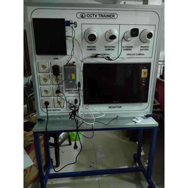 Trainer CCTV Cloosed Circuit Television