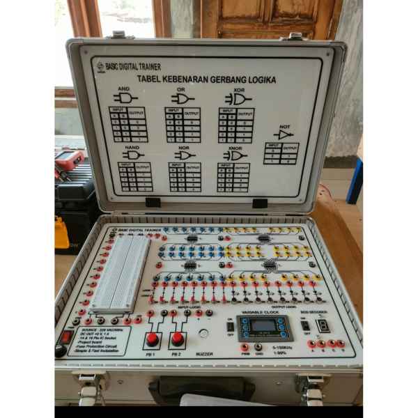 Basic Digital Trainer 